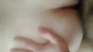გოგონა ექსპერიმენტი მისი გოგონა ვიბრატორი.