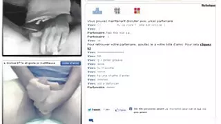 ის არღვევს საყვარელ სასიამოვნო ფორმებს.
