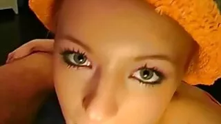 დედა სურს ჯგუფური სექსი სასურველი ბიჭი.