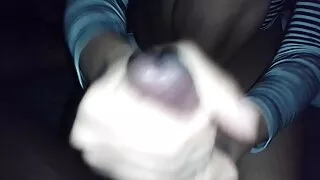 შავი თეთრი fart საერთო საცხოვრებელში.